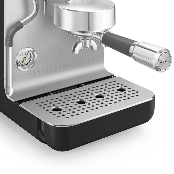Machine Expresso SMEG EMC02BLMEU noire