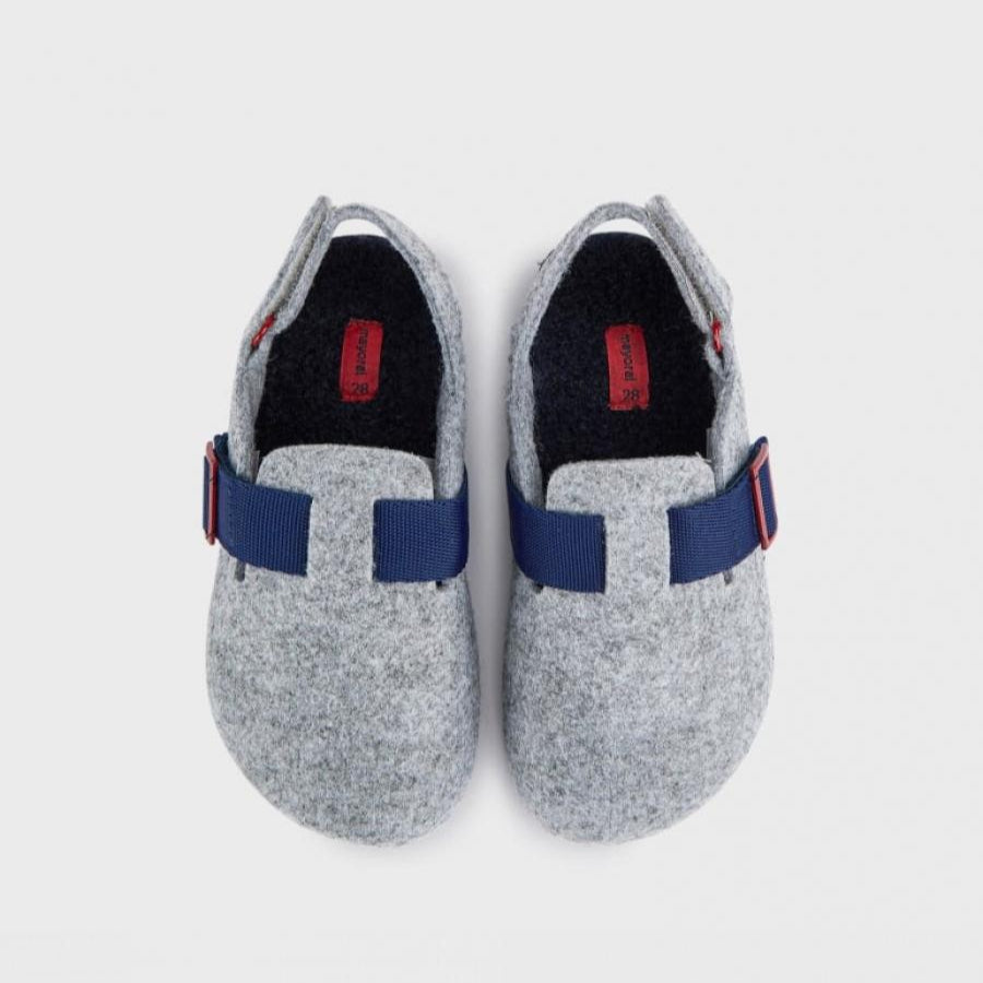 pantoufles Mayoral pour enfant gris